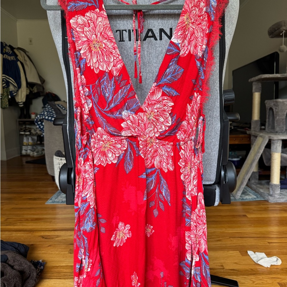 Red Floral V-Neck Dress